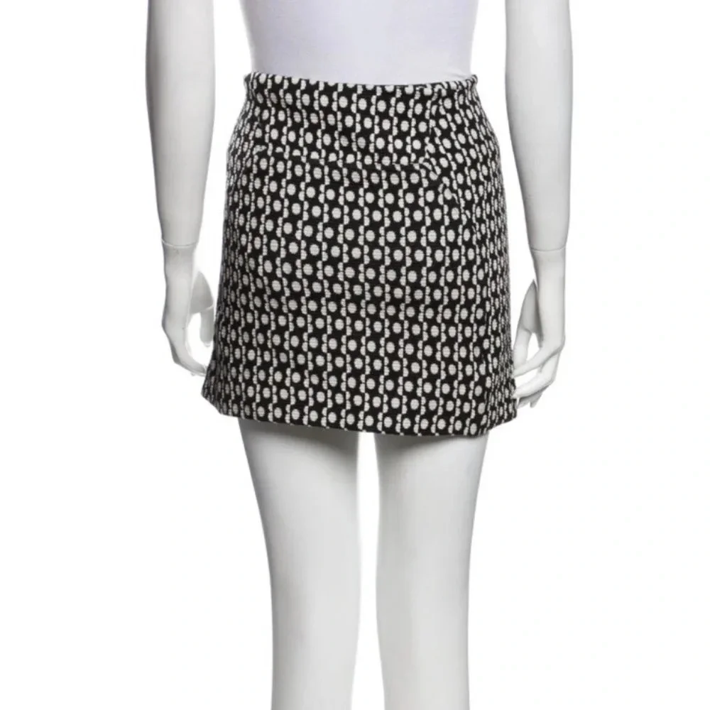 Diane Von Furstenberg Black & White Wool Mini Skirt Size 6/M